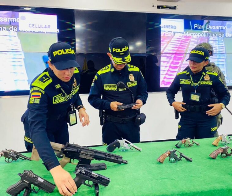 Van 221 capturados y 214 armas incautadas en las calles de Barranquilla