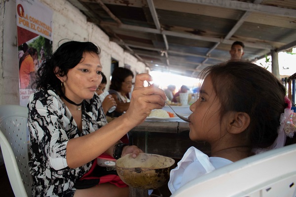 ‘Olla Comunitaria’ beneficia a habitantes de San Zenón, Magdalena