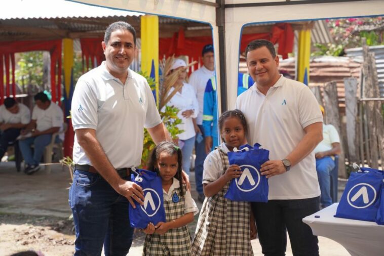 Air-e entrega kits escolares a estudiantes de zona rural de El Piñón