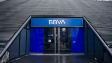 BBVA Colombia y Banco Agrario bajan tasas a las tarjetas de crédito