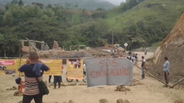 Bloquearon el ingreso a obras en la vereda el Chontaduro en Rosas, Cauca