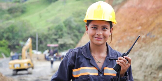 Cierran la vía alterna La Depresión – La Sierra para realizar labores de mantenimiento