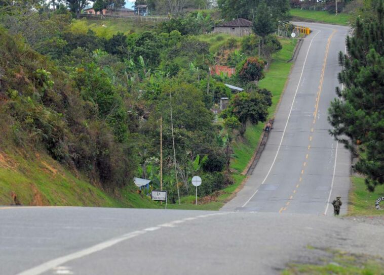 Comerciantes de Cauca y Nariño piden alivios por la crisis que deja el cierre de la Vía Panamericana