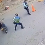 ENVIDEO: Sicarios intentaron asesinar a agente de tránsito en medio un retén