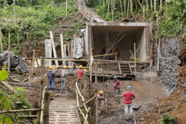 En un 78% avanza la canalización de la quebrada La Dulcera