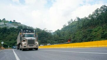 Fotodetección en Calarcá buscará reducción de accidentalidad en el puente helicoidal