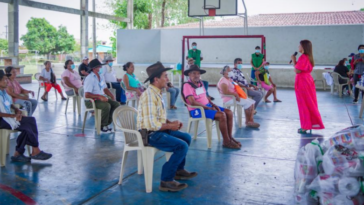 Gobernación de Casanare entregó paquetes nutricionales a adultos mayores de siete municipios