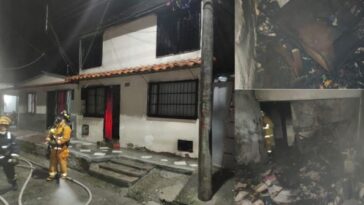Incendio en el barrio laureles de Calarcá, dejó pérdidas del 30% en una vivienda