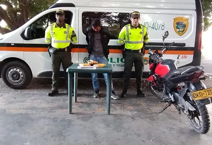 Lo agarró la policía con marihuana