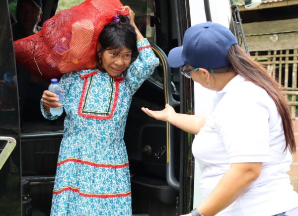 Más de 400 emberás están de vuelta en su territorio ancestral en Pueblo Rico y Bagadó