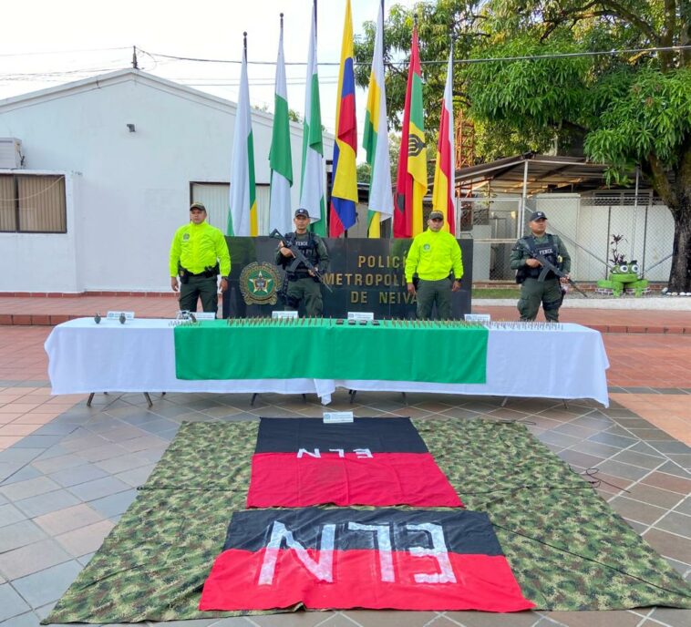 Material de guerra del ELN fueron hallados en zona rural de Tello y Baraya, por la Policía.