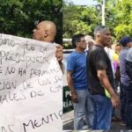 Pensionados de la policía protestan por falta de atención en salud