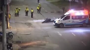 Por culpa de un hueco falleció motociclista en Kennedy