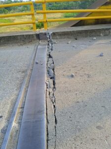 Preocupación por daños en puente de San Pelayo