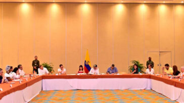 Presidente Petro y bancada Caribe discuten sobre el Plan de Desarrollo en Santa Marta