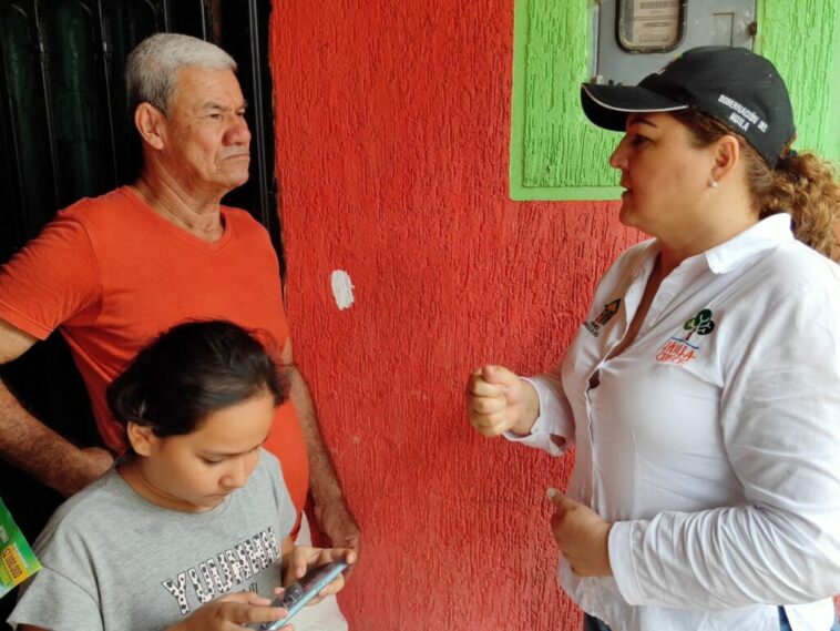 Puerta a puerta, Gobierno departamental, oferta subsidios para obtener vivienda propia.