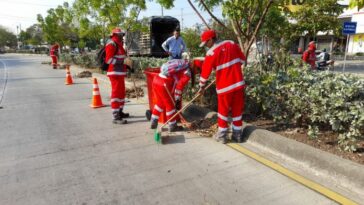 Veolia Aseo Cartagena lleva a cabo en la avenida Pedro de Heredia la actividad ambiental “Mi Avenida Limpia”