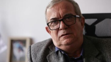 "La Paz Total es audaz, pero riesgosa": Rodrigo Londoño, jefe del partido Comunes