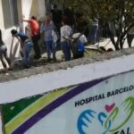 80 personas se unieron para embellecer el Centro de Salud de Barcelona