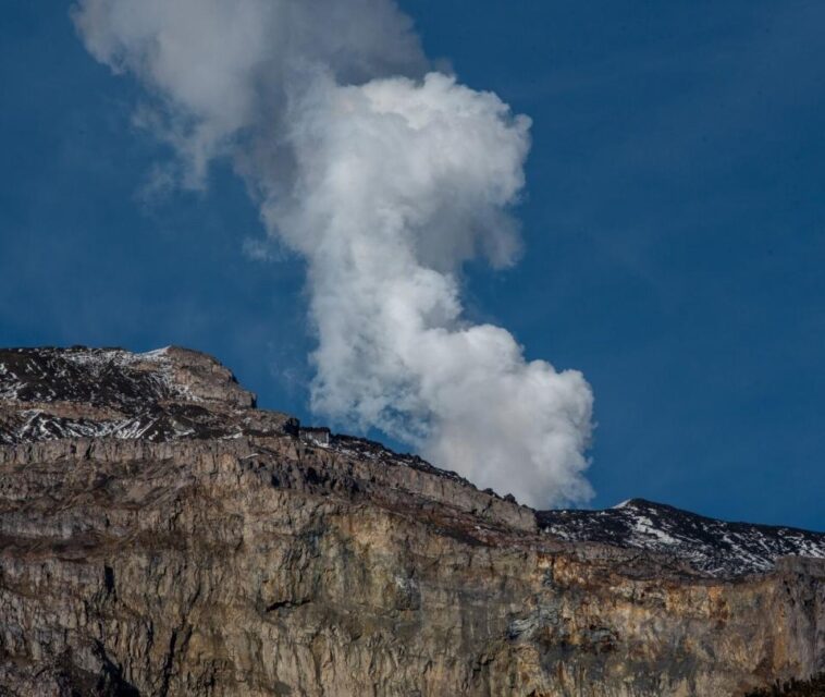 Actividad del volcán Nevado del Ruiz cambió: tiene nuevo magma