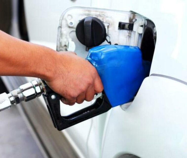 Así quedaron los precios de la gasolina para el mes de abril