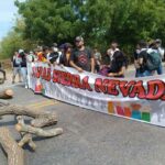 Campesinos de la Sierra bloquean carretera nacional para exigir arreglo de vías
