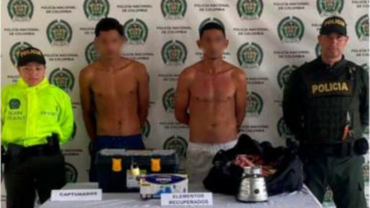 Capturan dos ladrones que se quedaron dormidos en la casa que estaban robando