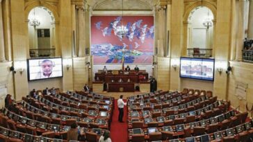 Citan debate en el Congreso para tratar temas de la Hidroeléctrica El Quimbo