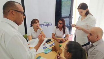 ComfaGuajira entrega nomenclaturas a viviendas gratuitas en el municipio de Dibulla