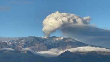 Volcán Fumarola 4