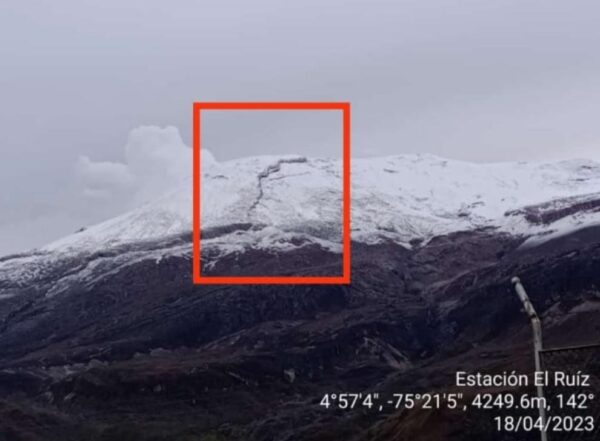 El Servicio Geológico desmiente existencia de grieta en el volcán Nevado del Ruiz