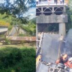 El alcalde y un patrullero fallecieron por el derrumbe del puente sobre el río La Vieja entre Valle y Quindío