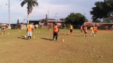 El empresario que donará sus ventas durante clásico a niños de escuela de fútbol