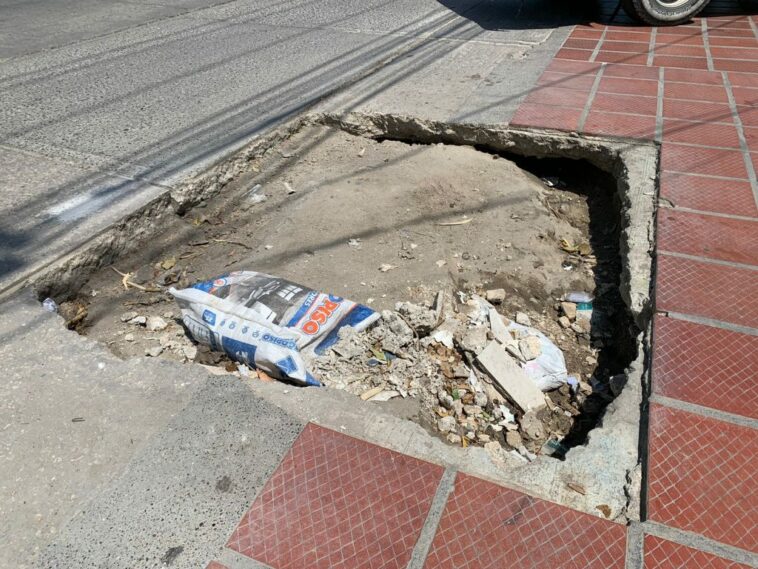 Essmar dejó un hueco sin tapar y un anciano por poco pierde la vida