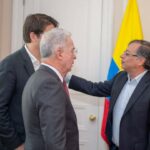 La respuesta de Petro a las críticas que Uribe hizo a la reforma pensional