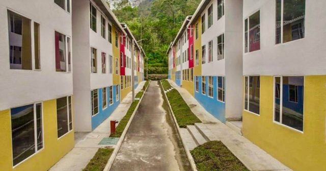 Más de 100 familias son beneficiadas con la entrega de viviendas en la urbanización El Jardín