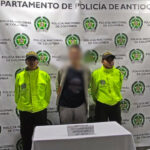Mujer se robó 5 millones de pesos en La Ceja