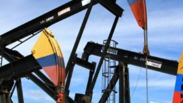 Producción de petróleo cayó 2,15 % por bloqueos en Meta y Arauca