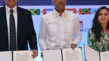 República Dominicana y Colombia firman acuerdo TIC