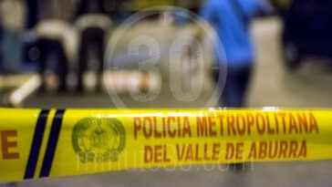 Un menor de edad en condición de calle fue encontrado apuñalado en Medellín