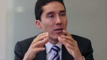 "Habrá más informalidad": los reparos de Luis Fernando Mejía, director de Fedesarrollo, a la reforma laboral