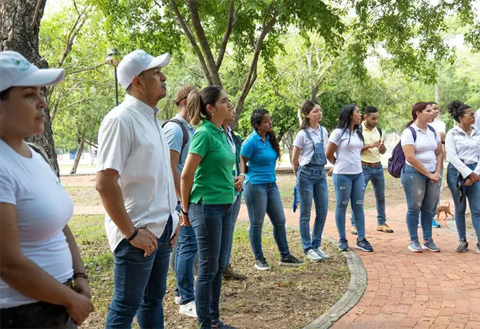 Corpocesar Conmemoró el Día Mundial del Reciclaje realizando una jornada de limpieza en el Río Guatapurí