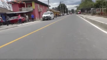 Cundinamarca, Madrid, pavimentación, vía rural