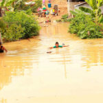 Desbordamiento del río San Pedro causó inundaciones en Puerto Libertador