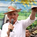 Desde Valledupar Uribe inició consulta popular contra las reformas de Petro