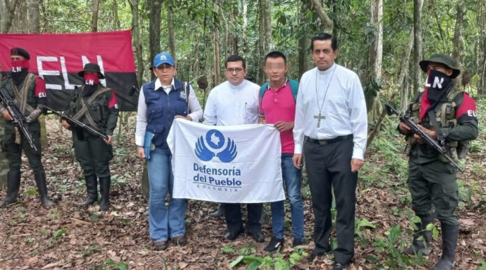 ELN entrega a menor que tenía secuestrado en Arauquita, Arauca