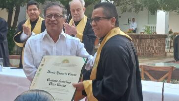 Gustavo Petro Urrego, Doctor Honoris Causa de la Universidad de Cartagena