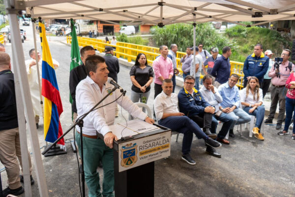 Inaugurado el Puente de Curtiembres en la vía Combia – Marsella