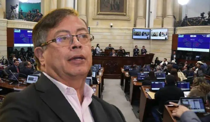 Gustavo Petro y Congreso de Colombia