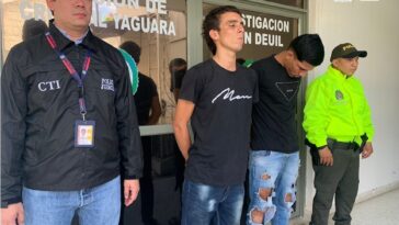 Asegurados dos hermanos presuntamente implicados en homicidio en una estación de servicio.